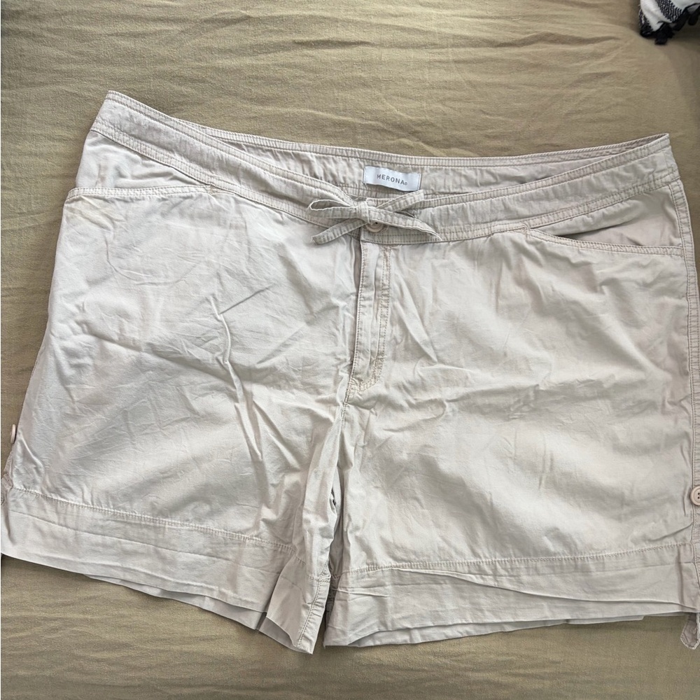 Merona Women's Tan Cargo Shorts